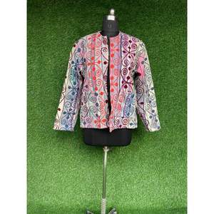 Ouzbek Vintage unisexe veste d'hiver à la main broderie indien coton imprimé Kantha Gudri manteau Quilting cousu à la main pardessus - Product Image 3