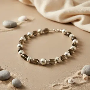 Collar de Cristal de Cuarzo Ahumado para Mujer con Perlas y Detalles en Plata - Product Image 3