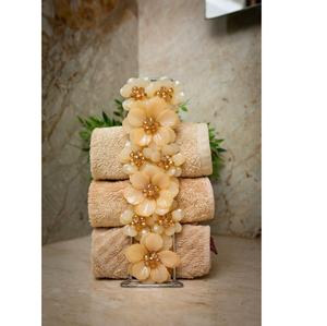 Exportateur indien de porte-serviettes en métal avec détails décoratifs en résine, accessoire de salle de bain durable, disponible à prix réduit - Product Image 1