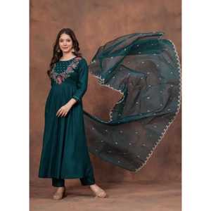 MAGNÍFICO CHANDER DE VISCOSA PESADA DE TELA SUPERIOR DE TRABAJO IMPRESO EN REPUESTO CON TRABAJO DE BORDADO DE SECUENCIA - Product Image 1