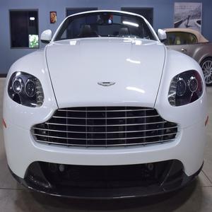 Aston Martin V8 Vantage S Roadster 2014 - Product Image 1