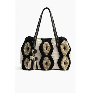 กระเป๋าถือชาติพันธุ์สำหรับผู้หญิงที่มีลูกปัดหลากสีและรูปแบบการออกแบบที่สวยงามที่สร้างขึ้นสำหรับงานรื่นเริงและสวมใส่ในชีวิตประจำวัน - Product Image 1