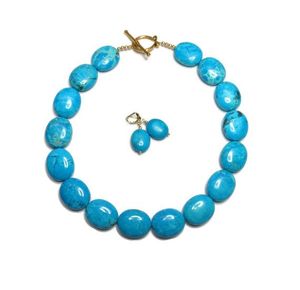 Collar de cuentas de resina de lujo para mujer hecho a mano con cuentas de alto pulido y perlas de la última moda India - Product Image 1