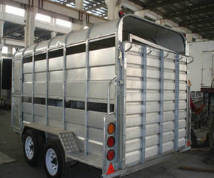 Remorque robuste pour le transport de bétail, cadre en acier durable, transporteur d'animaux sûr sur la route, capacité de charge élevée - Product Image 2