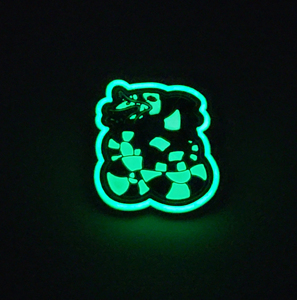 Parches personalizados de PVC que brillan en la oscuridad en 3D Parches bordados de goma suave con decoración de encaje - Product Image 2