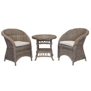 प्राकृतिक रतन Kubu ग्रे 2 कुर्सियों और 1 टेबल बालकनी या छत के लिए या बरामदा फर्नीचर सेट