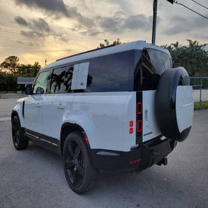 LAND ROVER DEFENDER 130 P400 X-DYNAMIC SE 2024 EN PARFAIT ÉTAT - Product Image 3