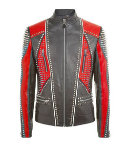 Veste en cuir noir de motard cloutée en métal punk pour hommes veste ceinturée en cuir véritable à manches cloutées argentées - Product Image 6