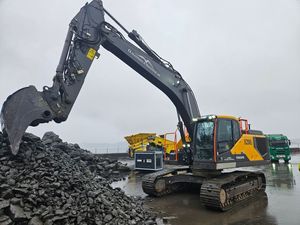Volvo EC250EL - Product Image 4