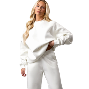 ชุดวอร์มแขนแร็กแลนสำหรับผู้หญิง รุ่นใหม่ ปักโลโก้ตามสั่ง ชุดวอร์มผู้หญิง - Product Image 4