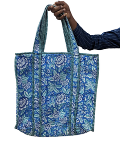 Sac de courses en coton 100% réutilisable, durable, écologique, imprimé à la main et matelassé - Product Image 1