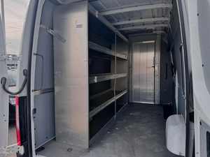 Mercedes-Benz Sprinter Cargo Van 2500 Usada de 2023 a Precio Accesible - Product Image 3