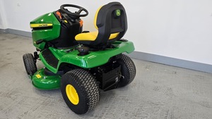 Tondeuse à gazon John Deere X350 d'occasion à vendre - Product Image 4