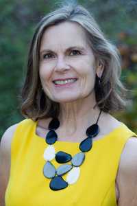 Resin Jewelry Necklace Modern Stylish Trendy Style with Smart <b>Locket</b> Beads Chain - Product Image 2