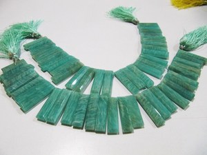 Cuentas largas de amazonita natural con forma de baguette, cuentas briolette perforadas laterales - Product Image 3