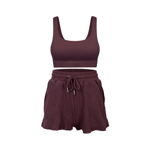 Ensemble court et mignon de styliste d'été, vêtements de détente personnalisés, ensemble court 2 pièces pour femmes - Product Image 1