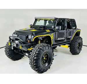 Jeep Wrangler Unlimited Sahara 2012 Usado en Buenas Condiciones, Certificado y Completamente Personalizado - Product Image 1