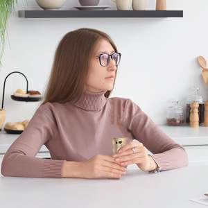 Calice en métal artisanal écologique, gobelet à vin moderne et coupe à liqueur avec capacité pour la maison et le bar - Product Image 6