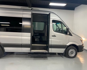 Mercedes-Benz Sprinter 3500 2016 Usada, 13 Pasajeros - Product Image 6