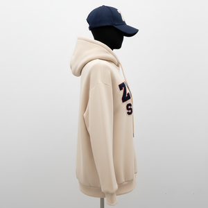 Sweat à capuche pour femme en molleton de coton GSM, tissu doux brossé, couleur beige, logo brodé en chenille personnalisé, sweat à capuche basique pour femme - Product Image 3