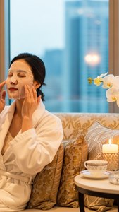 Maschera Viso K-Beauty di Lusso con Oro 24K ed Essenza Naturale, Formato da Viaggio, Nutriente e Idratante, OEM/ODM - Product Image 2