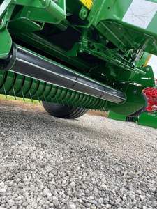 Empacadora de heno John Dear V451M, empacadora cuadrada automática redonda con componentes centrales, motor y caja de cambios para granjas - Product Image 5