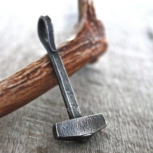 Classique fer médiéval Viking cou pendentif forgé à la main griffe réglage incrustation collier de mode pour hommes et femmes pour les fêtes - Product Image 1