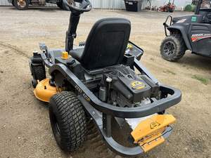 เครื่องตัดหญ้า Cub Cadet ZTS1 42 รุ่นปี 2025 ขนาด 3900 พร้อมระบบเสียงระดับพรีเมียม จัดส่งรวดเร็วและรับประกันความพึงพอใจ - Product Image 6
