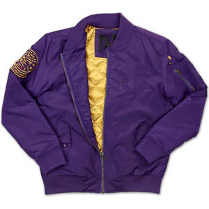 Veste bomber OMEGA PSI PHI, veste de luxe brodée avec des lettres grecques, finition satinée, tailles pour hommes, étiquette privée disponible - Product Image 3