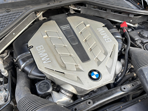 X6 xDrive50i usado - Product Image 3
