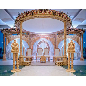 Mandap de mariage indien en bois sculpté au look élégant, personnalisé, nouveaux modèles classiques de piliers en bois sculpté, mandaps au prix d'usine - Product Image 1
