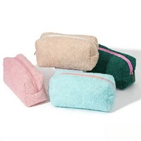 Pochette de maquillage en polaire Teddy, sac cosmétique moelleux en peluche avec fermeture éclair, trousse de toilette Sherpa douce pour femmes et filles, couleur personnalisée, logo, vente en gros, OEM