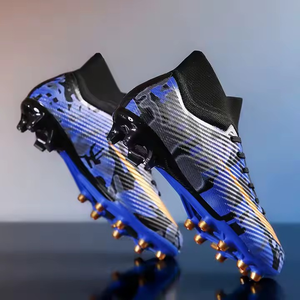 I tacchetti <span class=keywords><strong>da</strong></span> <span class=keywords><strong>calcio</strong></span> <span class=keywords><strong>da</strong></span> uomo per interni ed erbosi utilizzano <span class=keywords><strong>scarpe</strong></span> <span class=keywords><strong>da</strong></span> <span class=keywords><strong>calcio</strong></span> alla caviglia alte a punta lunga <span class=keywords><strong>con</strong></span> Design a bocca calza - Product Image 4