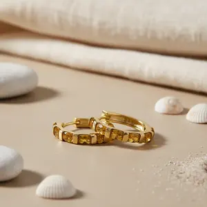 Boucles d'oreilles créoles tendance en citrine plaquée or avec zircon et perle, bijoux en cuivre plaqué rhodium pour femmes, pour les fêtes, les cadeaux - Product Image 1