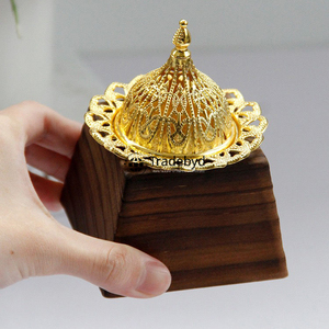 Tradebyd elegante quemador de metal Bakhoor soporte de incienso de estilo árabe para uso doméstico y hotelero - Product Image 1