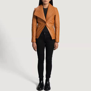 Veste en cuir pour femme, sensation de luxe, look élégant et intérieur confortable pour la mode d'hiver - Product Image 1
