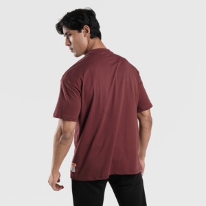 เสื้อยืดพาวเวอร์ครูว์ สีแดงเลือดหมู ผ้าเจอร์ซีย์น้ำหนักเบา ทรงเข้ารูป สกรีนลายปักแบบกำหนดเอง พร้อมโลโก้ปัก - Product Image 2