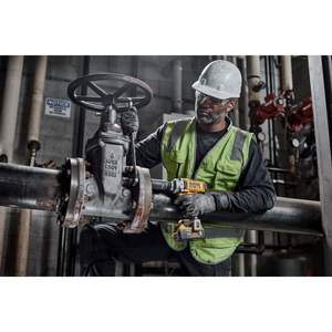 Clé à chocs électrique sans fil 20V MAX 1/2 pouce sans balais avec 2 batteries et chargeur inclus - Product Image 1