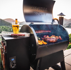 NEW IN STOCK TRAEGERR WOOD <b>FIRE</b> <b>GRILLS</b> PRO Series 22 GRILLBronze - Product Image 4