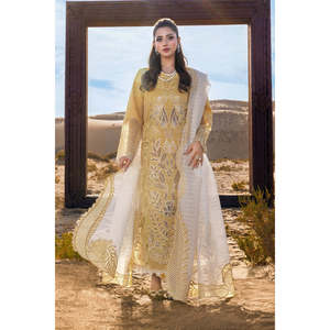 Ensemble de 3 chemises en mousseline respirante brodées au laser Rang Rasiya et robes élégantes brodées en tissu Khadi Net avec dupatta - Product Image 1
