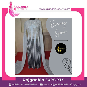 Robes de soirée élégantes pour femmes, confectionnées à la main, en gros, robes courtes en filet, service OEM naturel - Product Image 3