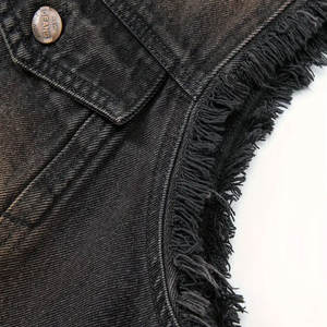 Chaleco de mezclilla ajustable para hombre nueva llegada tendencia transpirable sostenible cubierto botón OEM Casual algodón relleno bajo precio invierno - Product Image 5