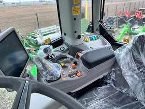 Tractor de ruedas Deutz Fahr 6230 TTV de alta eficiencia a la venta con impresionante rodamiento de Motor de caja de cambios de motor de engranaje de bomba - Product Image 5