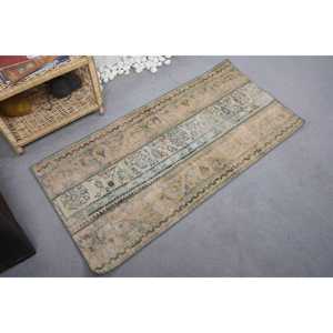 พรมวินเทจตุรกี ขนาด 2.2x4.5 ฟุต (66x136 ซม.) ลายสัตว์สีเบจ ทำจากขนสัตว์ - Product Image 2