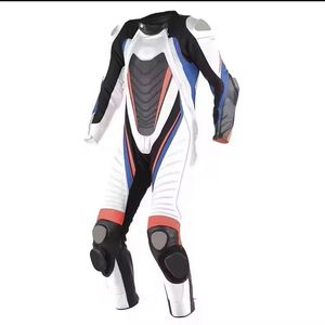 Traje de Motociclismo de Cuero Transpirable Personalizado para Hombre, Hecho a Mano con Diseño Personalizable - Product Image 4