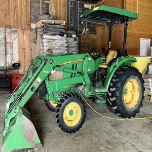 Tractor John Deeree 4066M En stock Listo para envío inmediato Entrega rápida Calidad Premium garantizada Compre hoy - Product Image 4