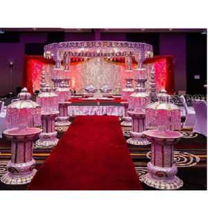 Diseño tradicional Cristal Decorado Mandap Configuración Boda India Estilo de cristal Pilares Mandap Boda hindú Cristal Redondo Mandap - Product Image 1
