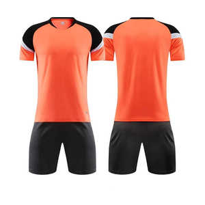 100% Polyester transfert de chaleur séchage rapide respirant demi manches Sport Football maillot vente en gros hommes équipe Football Kit ensemble - Product Image 1