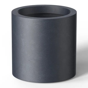 Maceta de metal negro audaz con acabado elegante y duradero, perfecta para plantas de interior y exterior, con un encanto elegante y moderno - Product Image 4