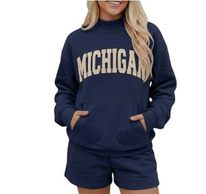 ชุดเซ็ตแฟชั่นใหม่สำหรับผู้หญิง ผ้าฝ้ายฟลีซ ไซส์พลัส คอเต่า แขนสั้น สกรีนโลโก้ได้ เป็นมิตรกับสิ่งแวดล้อม เสื้อผ้าสตรีทแวร์ฤดูหนาว ทรงหลวม ความยาวระดับเข่า - Product Image 1